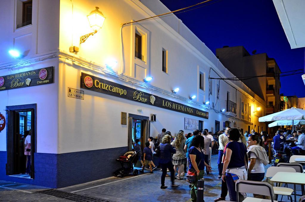 Hostal La Fonda Otel Conil De La Frontera Dış mekan fotoğraf